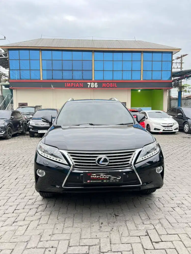 Toyota Lexus RX270 A/T Hitam 2013  civic crv rush raize mazda pajero