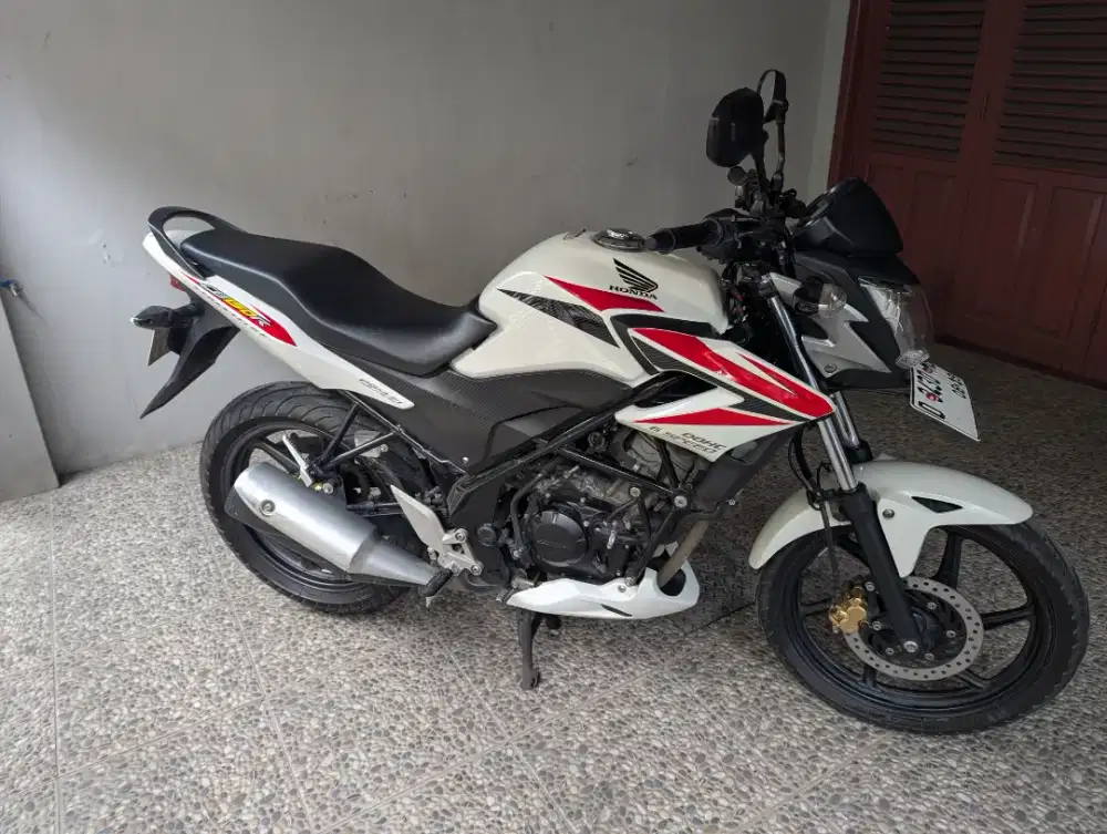 Honda CB150R 2014 KM Rendah