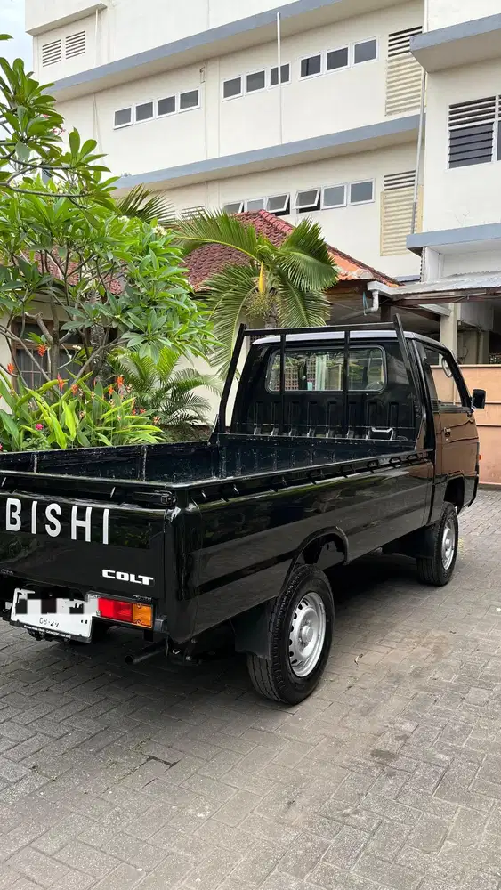 Mitsubishi L300 2023 Diesel