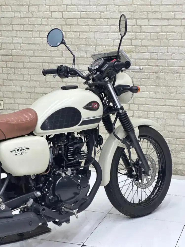 READY‼️ KAWASAKI W175 SE PMK 2021 NOPOL N KOTA MULUS NOMINUS