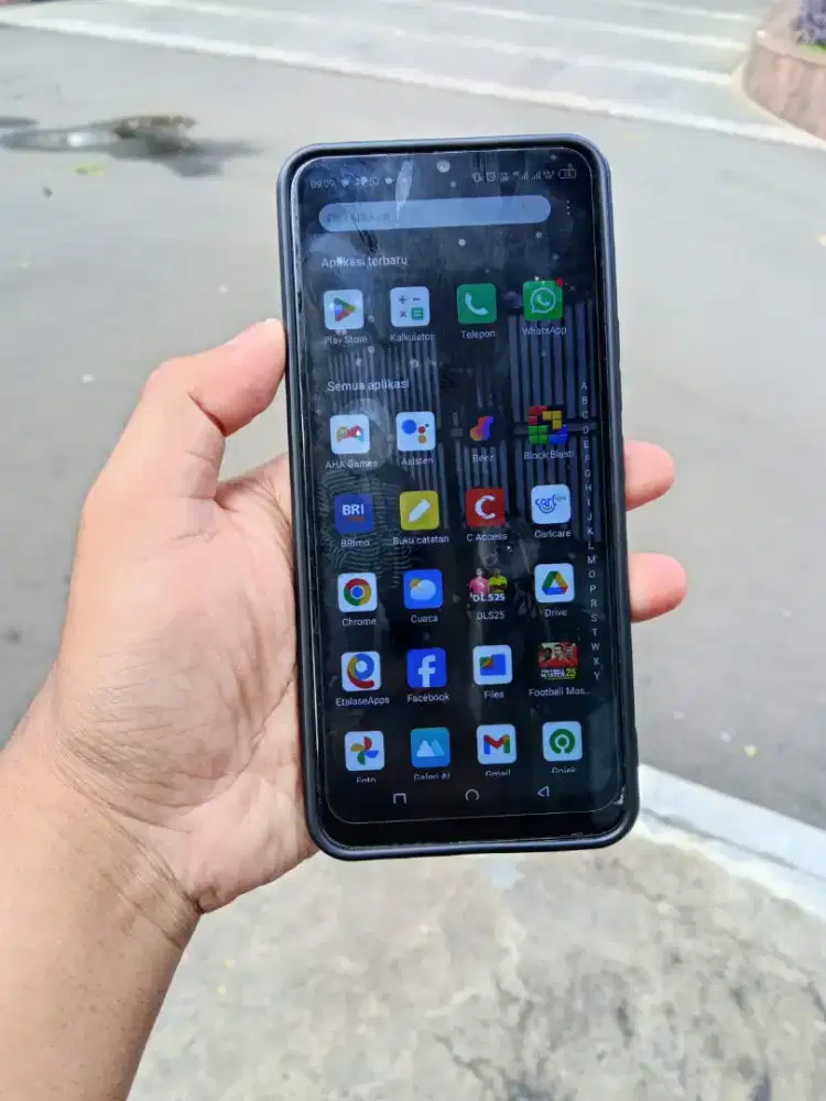Infinix hot 20i 4+3/64gb