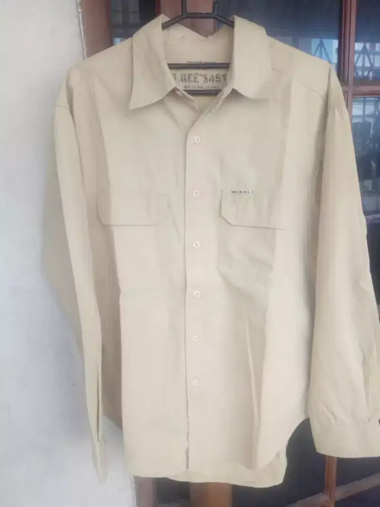 kemeja tangan panjang