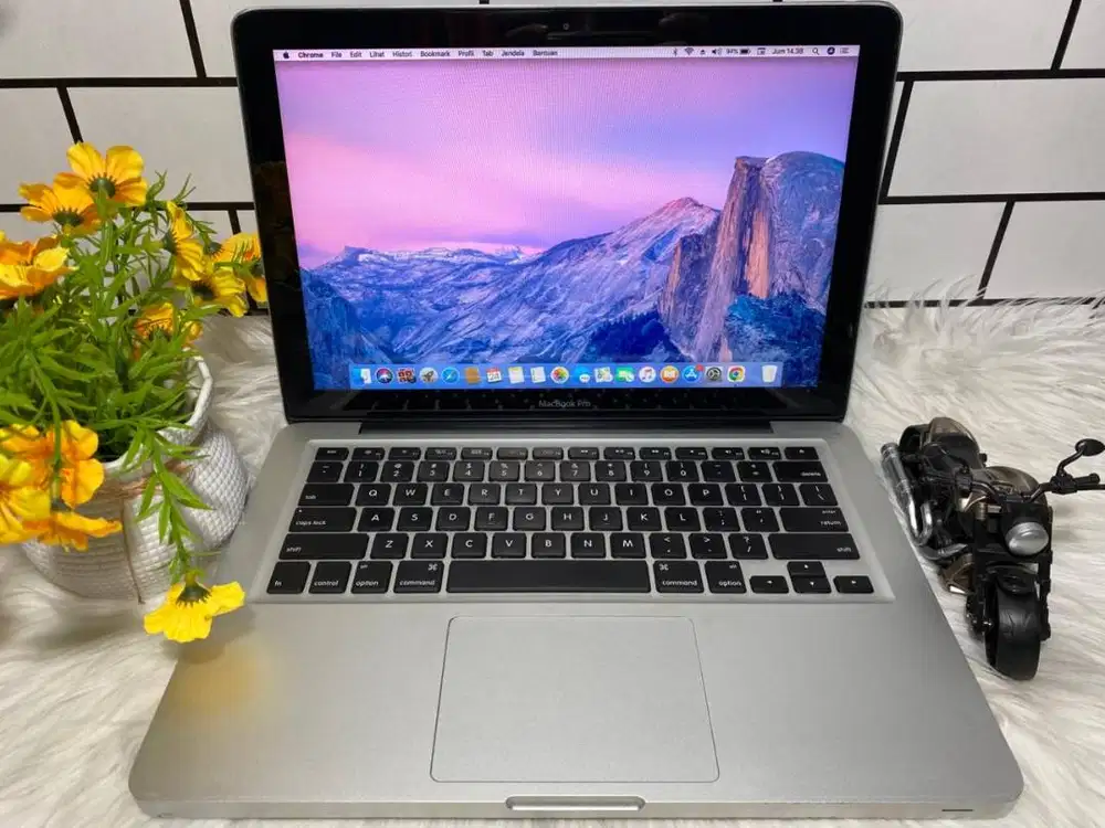 MacBook Pro MID 2012 Intel Core i5 RAM 8GB SSD 256GB