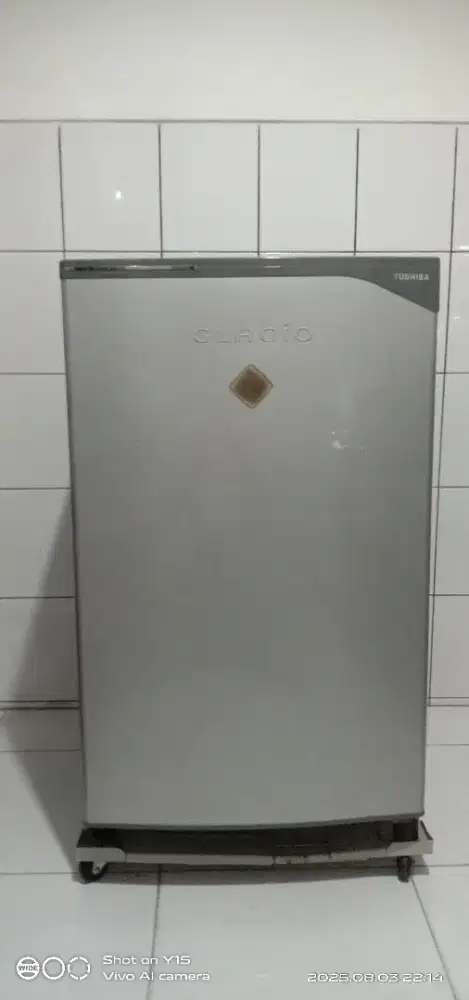 Dijual murah kulkas 1 pintu bagus dan terawat