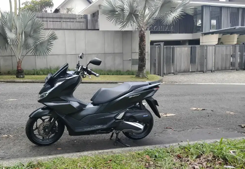 PCX 160 KM 11 RIBU JARANG PAKAI