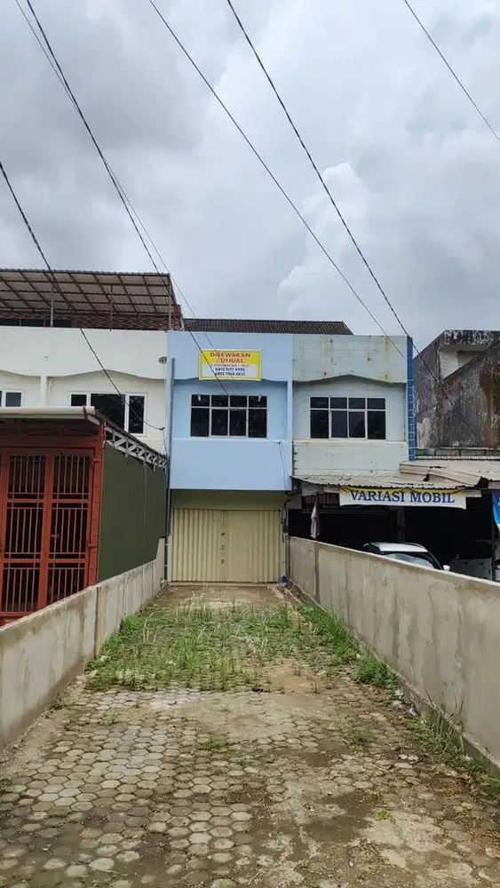 Disewakan Ruko Pinggir Jalan Raya