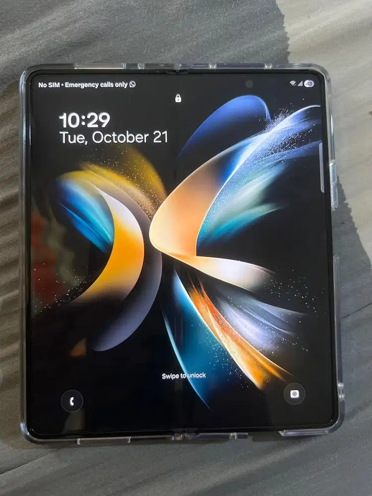 SAMSUNG GALAXY FOLD 4