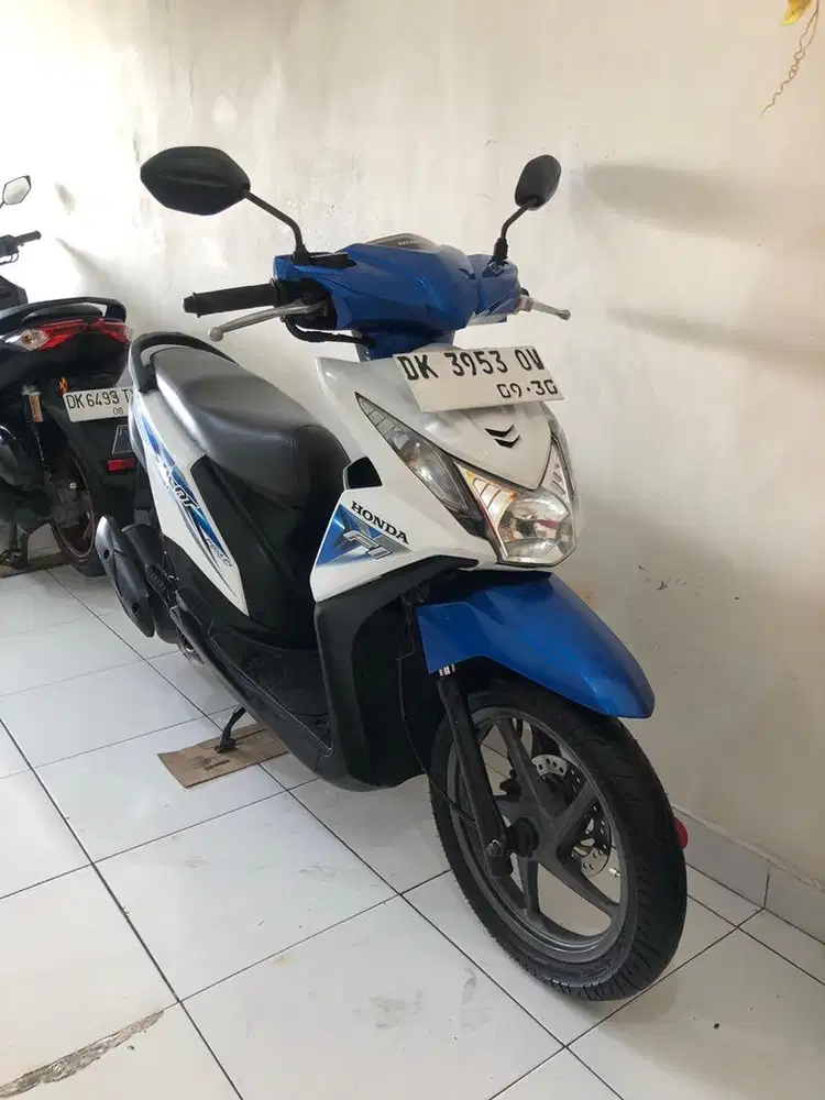 Honda Beat Th.2015 Biru putih!!