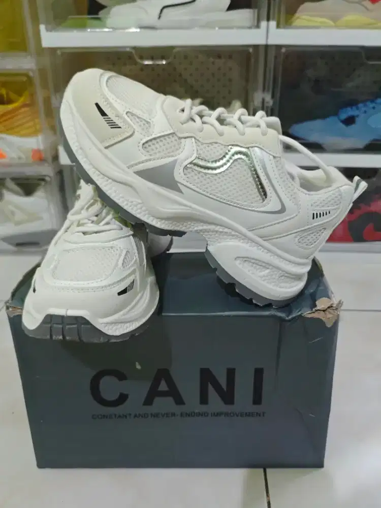 CANI RUNNING CASUAL