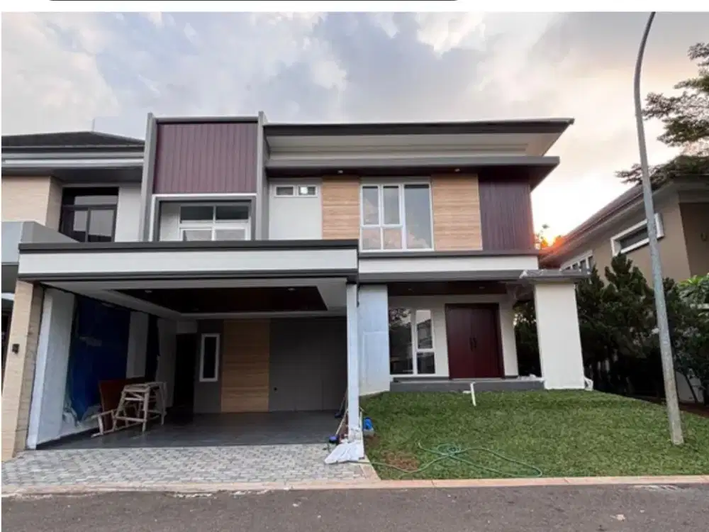 RUMAH MEWAH 2 LANTAI CLUSTER THE ICON BSD *DMB30*
