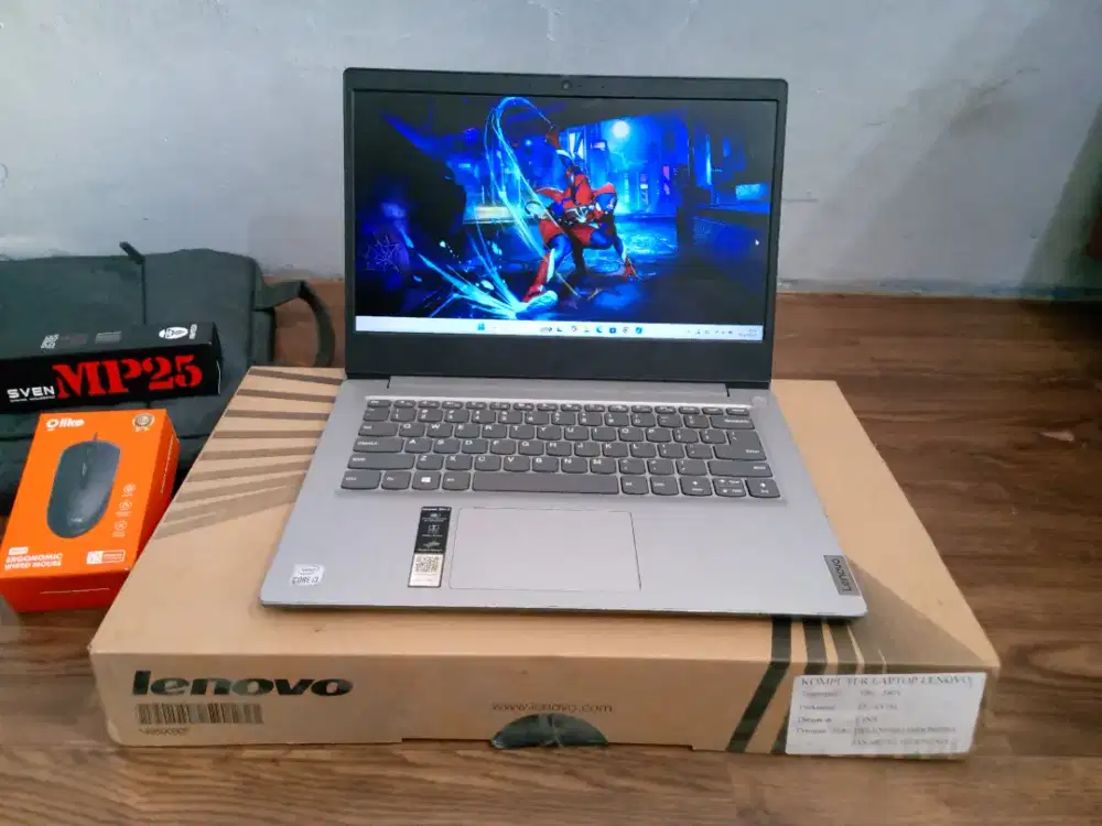 LENOVO Ideapad slim 3 Processor Intel core i3 -10110U RAM 4 SSD 512 GB