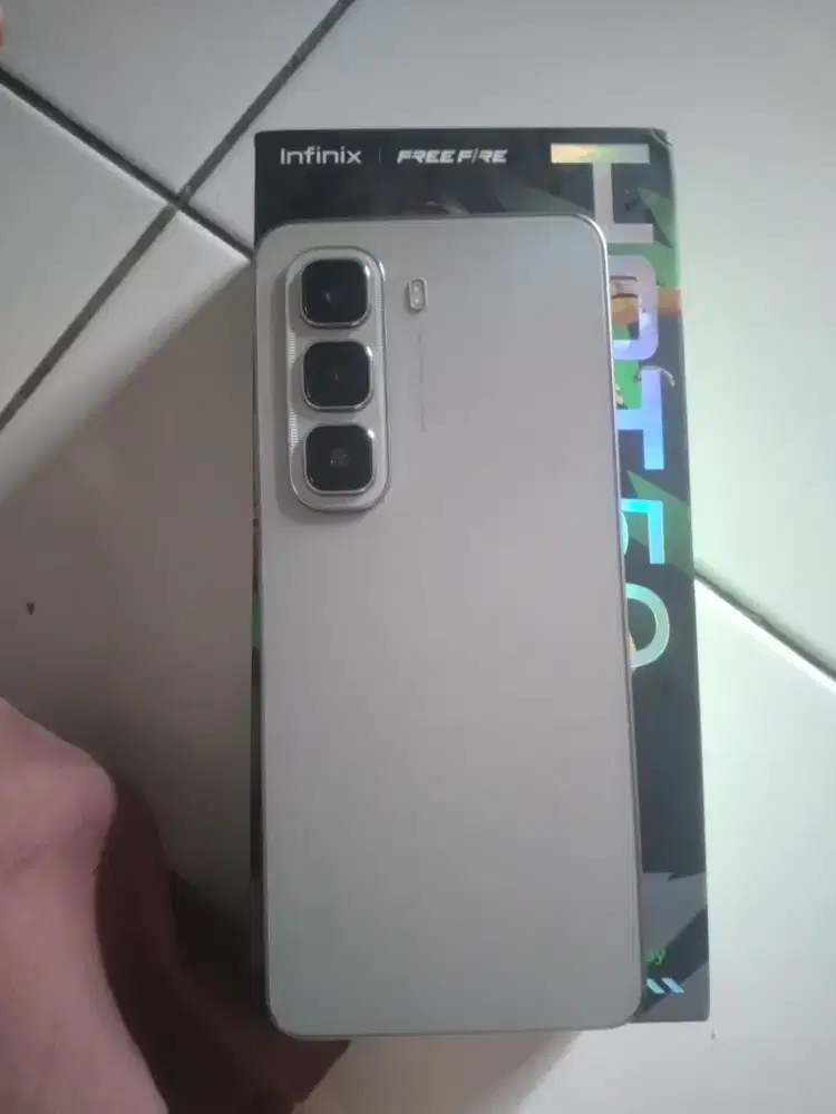 Infinix hot 50 ram 8+8/128