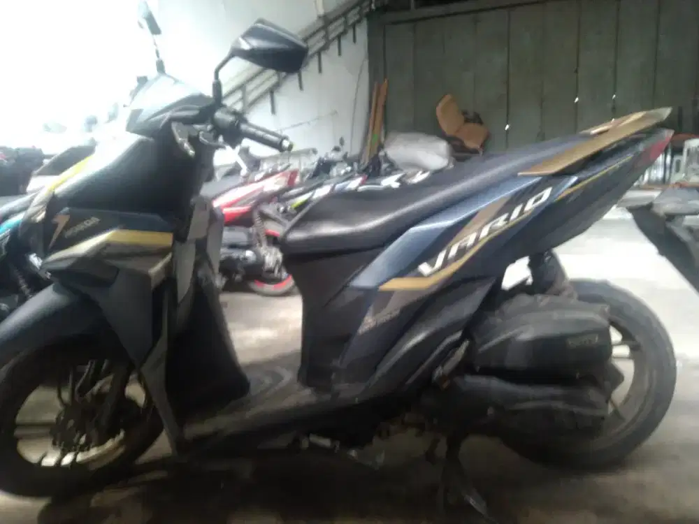 Vario 125 cbs iss SP