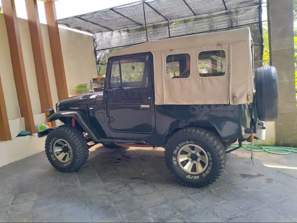 FJ40  Canvas Tahun 1975 Bensin
