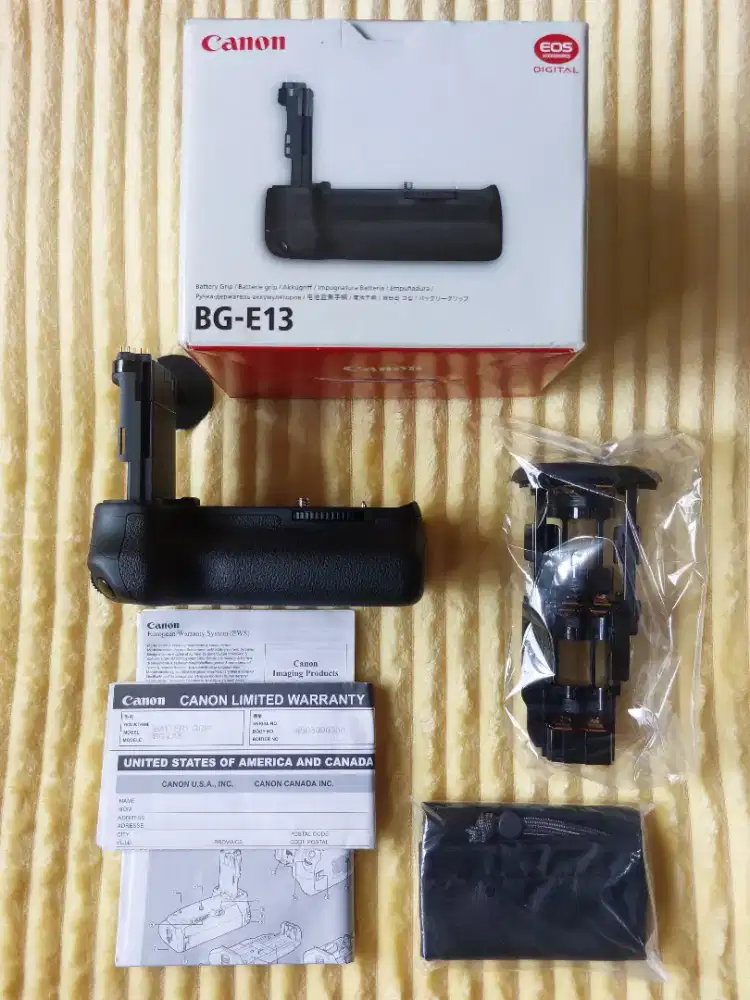 Battery Grip CANON BG-E13 for CANON EOS 6D - FULLSET SEPERTI BARU