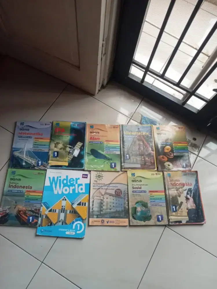 Buku pelajaran semester 1 dan 2