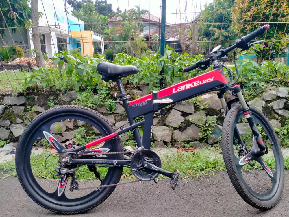 Sepeda lipat ebike elektrik XT600 Lankeleisi kondisi second normal