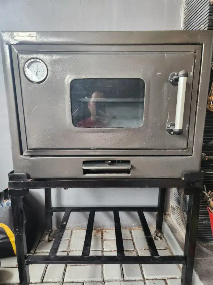 Dijual oven gas Bima Mega 8044 bekas