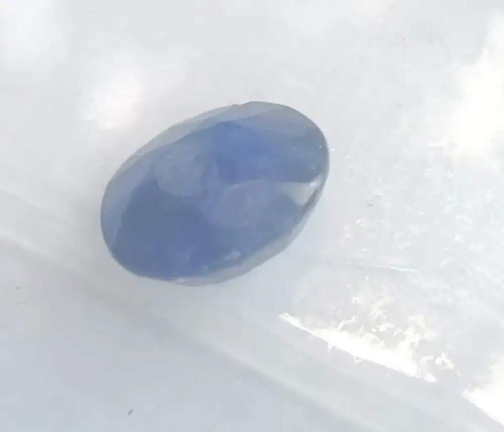 Batu blue sapphire natural ,1.6 krat Natural