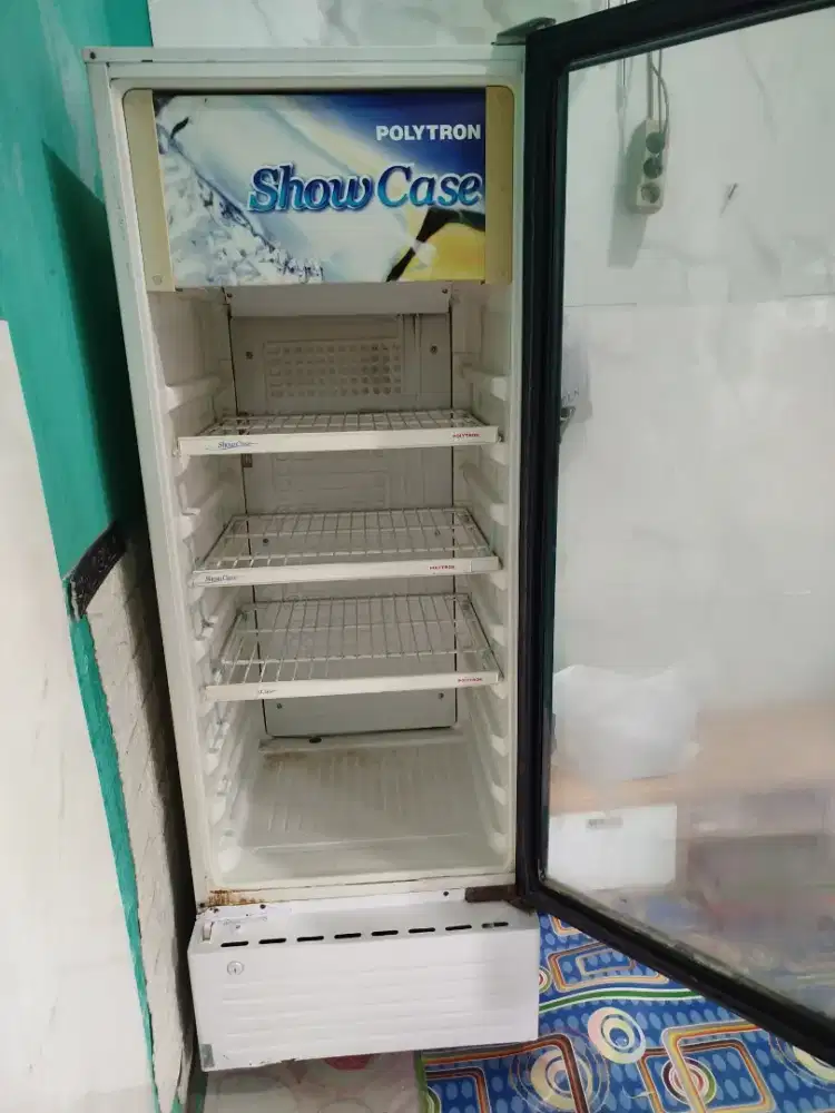 Showcase polytron