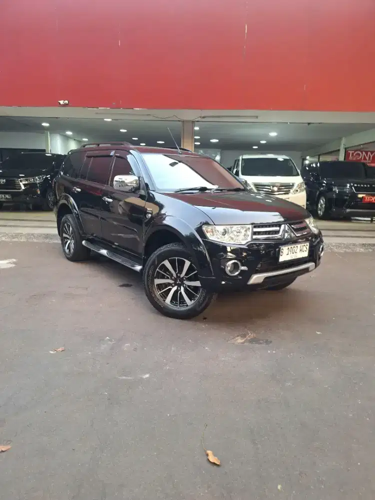 Mitsubishi Pajero Dakar 4x4 AT 2015 Hitam