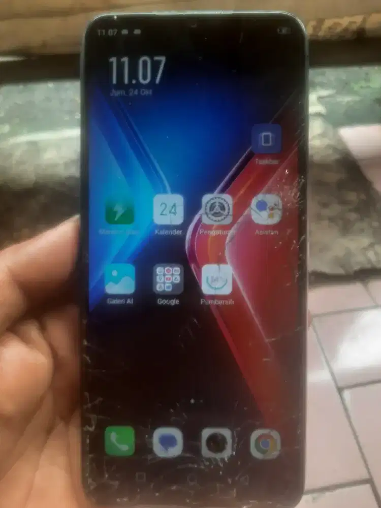 Infinix hot 11 play ram.3/32