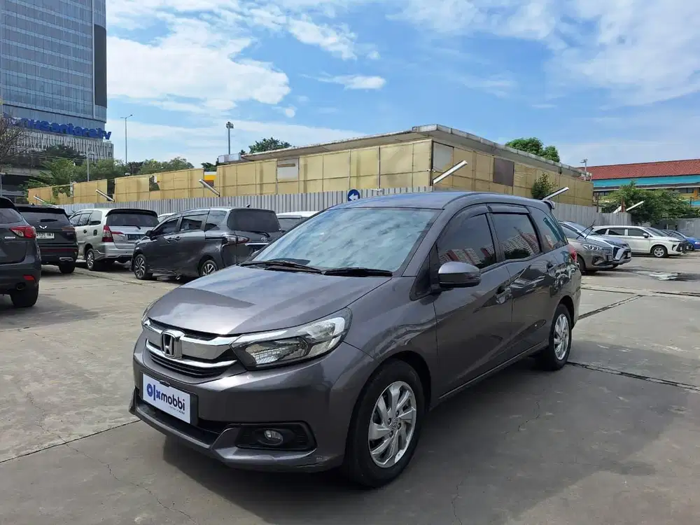 Pajak Panjang - Honda Mobilio 1.5 E Bensin-AT 2017