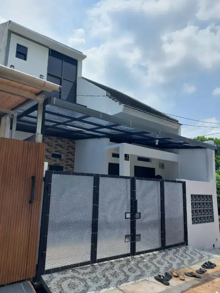 Rumah Baru Siap Huni, 2 Lantai, Type American style
