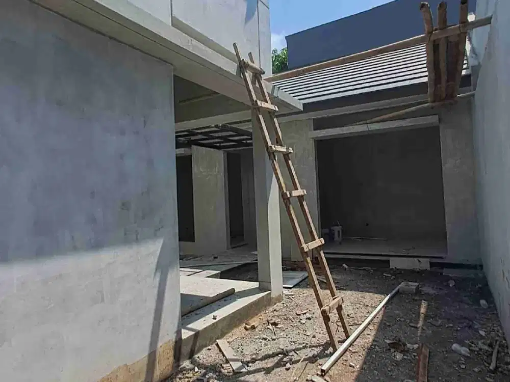 READY SATU LANTAI TIGA KAMAR TIDUR SERENA HILL CITRALAND BSB CITY SEMARANG