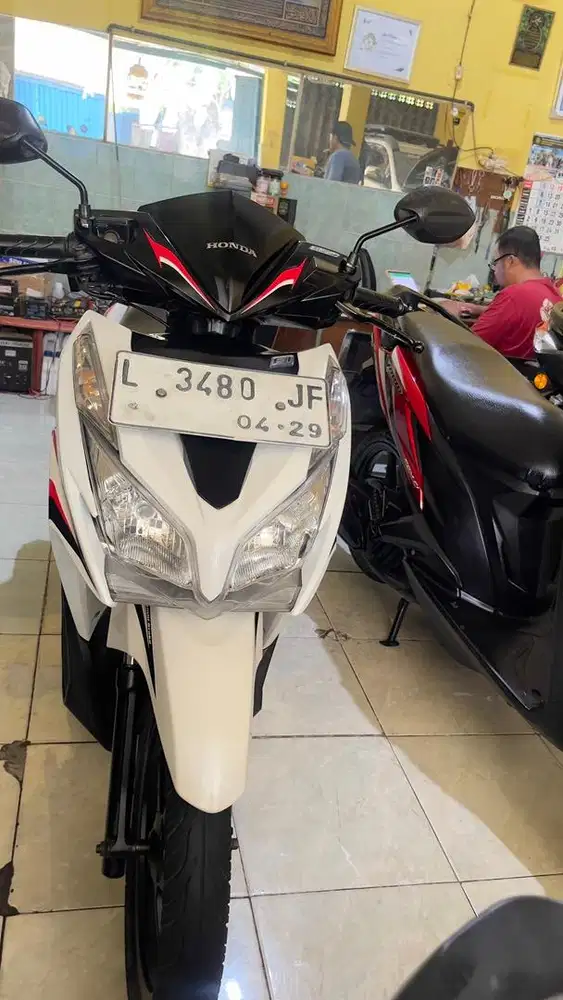 VARIO 125 KZR 2014
