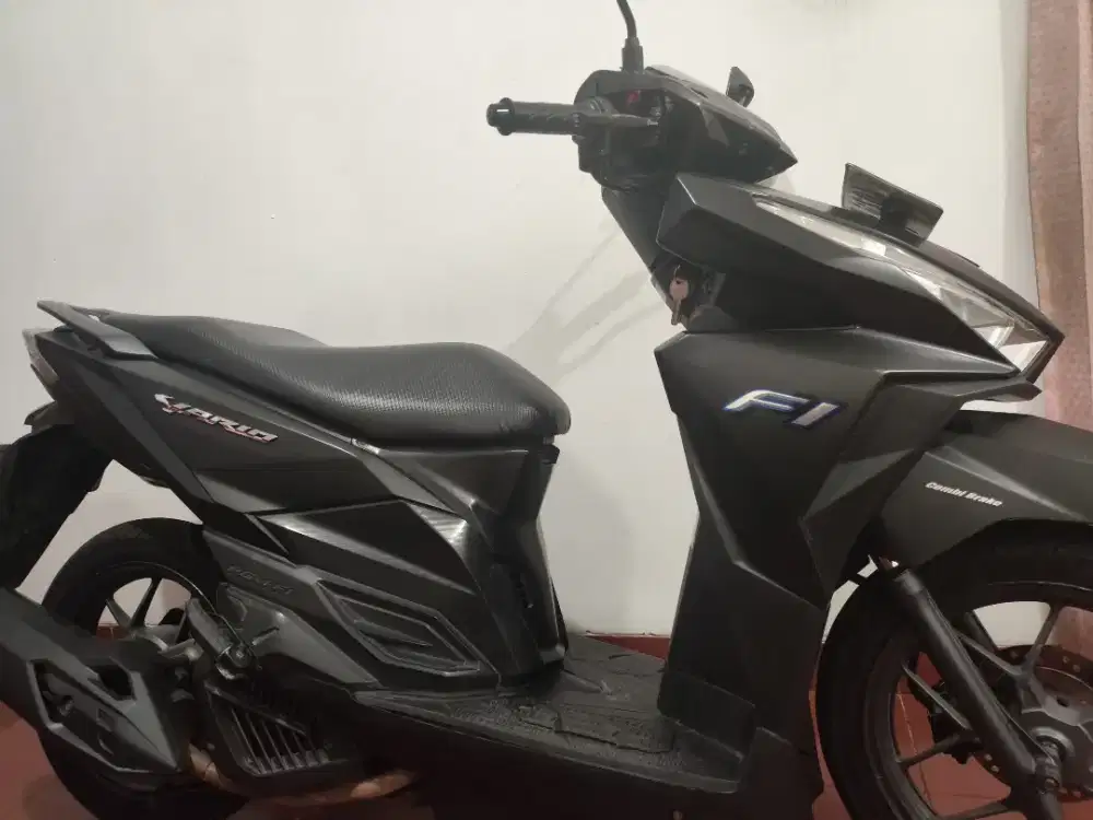 Vario 150 2015 hitam