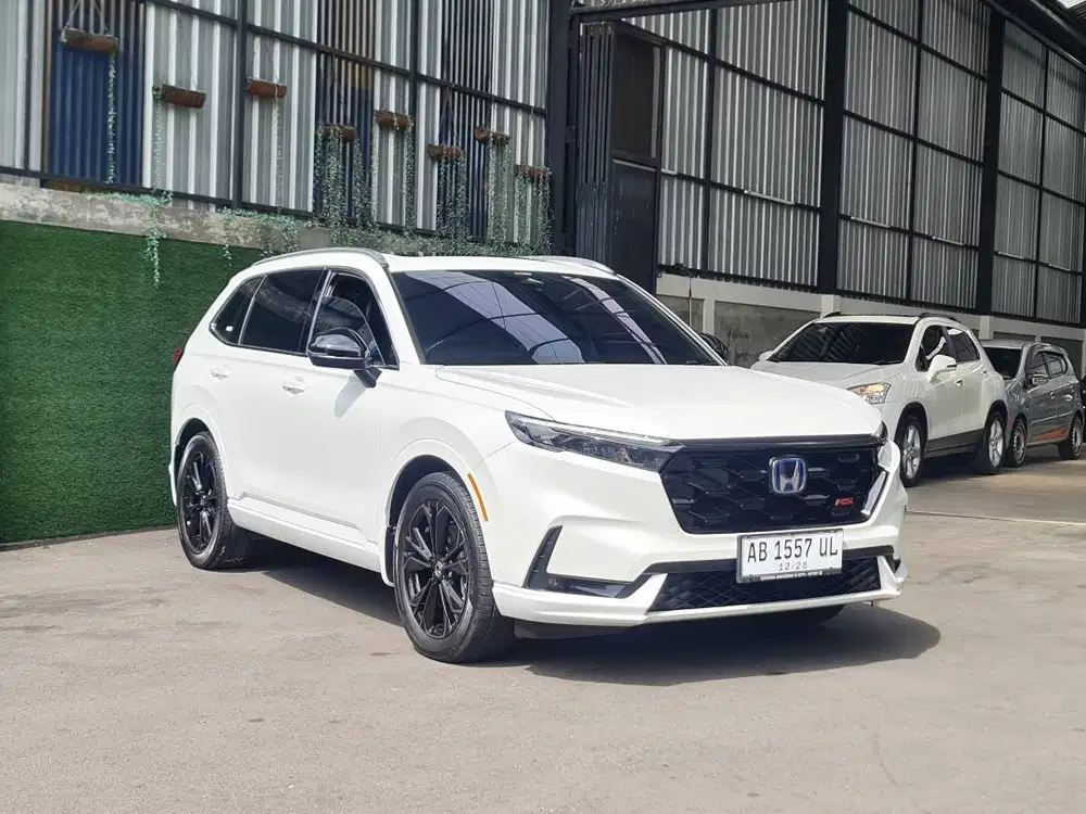 CRV RS Hybrid 2023 matic tangan pertama