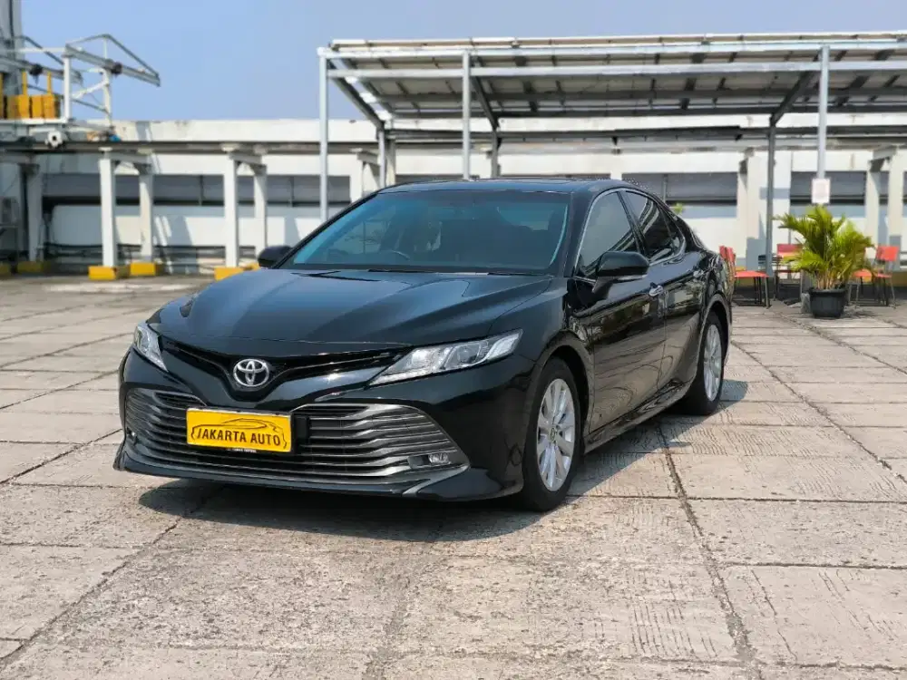 [KM 40RB] CAMRY 2020 V AT HITAM PERORANGAN BERGARANSI KM ASLI 2021
