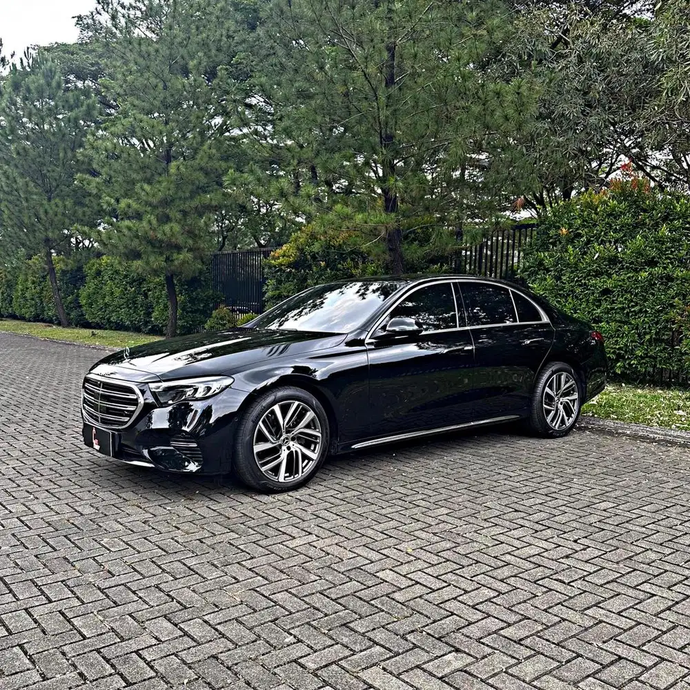 LIKE NEW! GOOD DEAL! Mercedes E200 Exclusive 2024 benz 2025 e 200