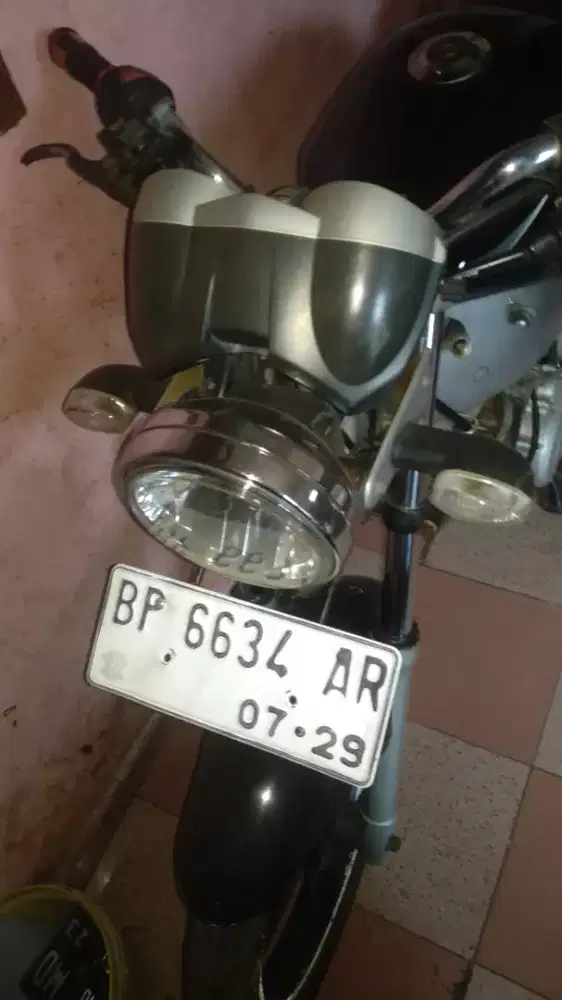 DIJUAL MOTOR VIXION THN 2009 PJK HIDUP SS LENGKAP HRGA 6 JT NEGO