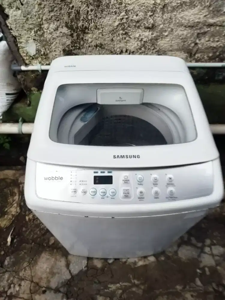 Bismillah dijual mesin cuci Samsung otomatis normal