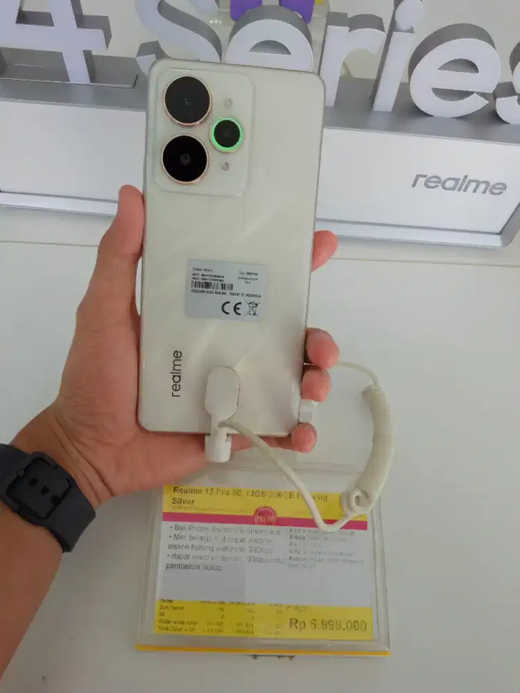 cicilan hp realme 15 tanpa kartu kredit