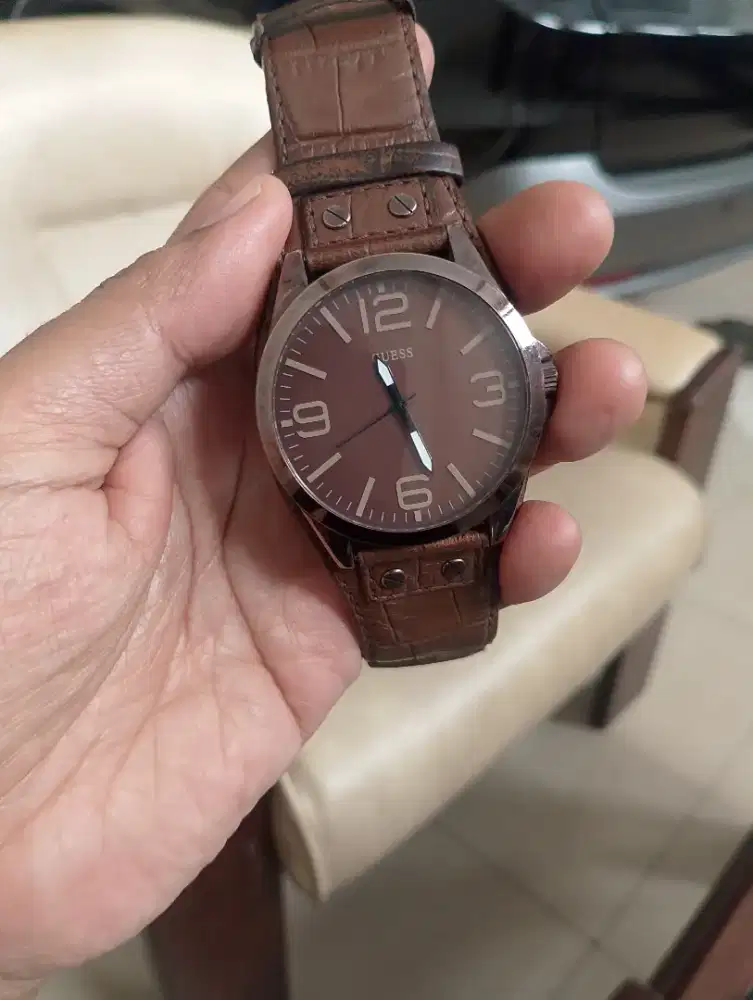 Jam tangan guess