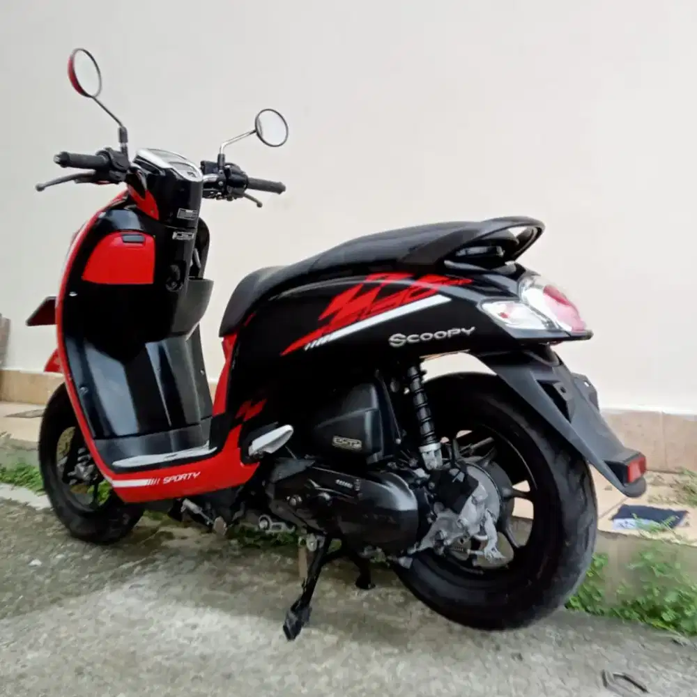 HONDA SCOOPY SPORTY TAHUN 2018 CASH / KREDIT MURAH DP MULAI 500 RB