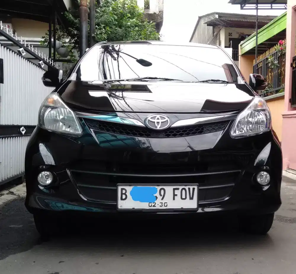 Toyota Avanza Veloz 1.5 AT 2014 Kilometer 87 Ribu Record auto 2000