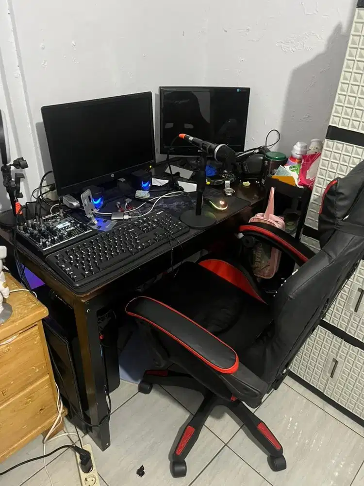 komputer pc gaming i7 fullset siap pakai
