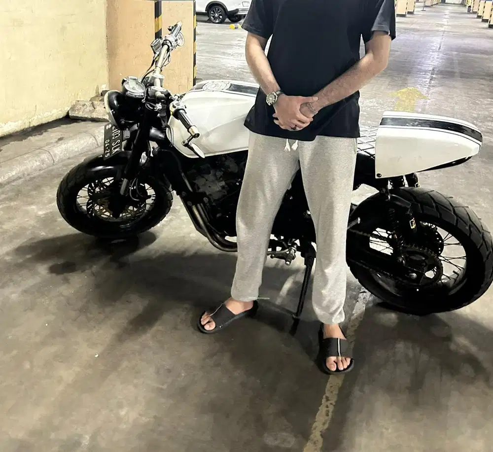 HONDA CB400 2004