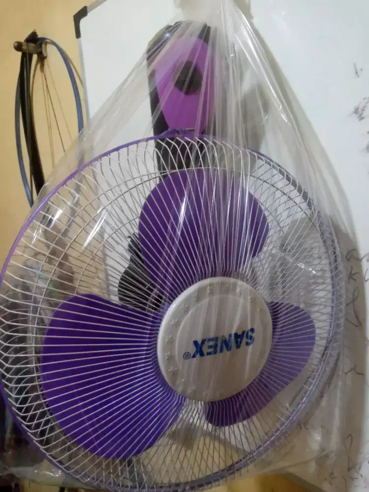 Kipas gantung sanex