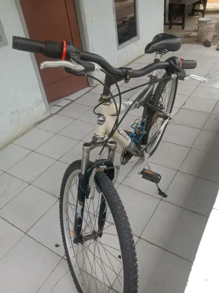 Jual santai sepeda nya