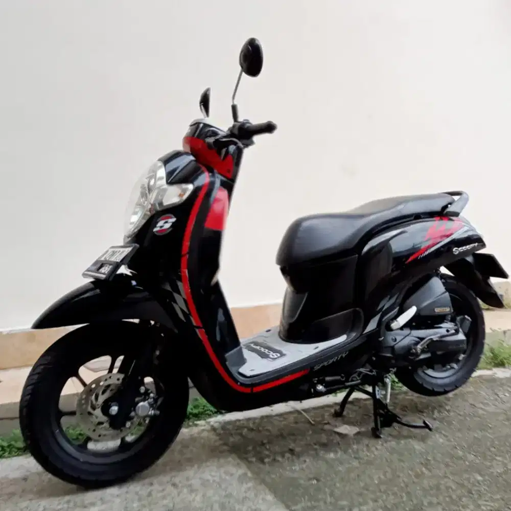 HONDA SCOOPY SPORTY TAHUN 2018 CASH / KREDIT MURAH DP MULAI 500 RB