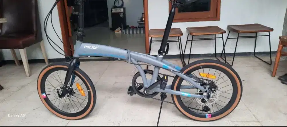 Sepeda lipat police element Rans edition 2022