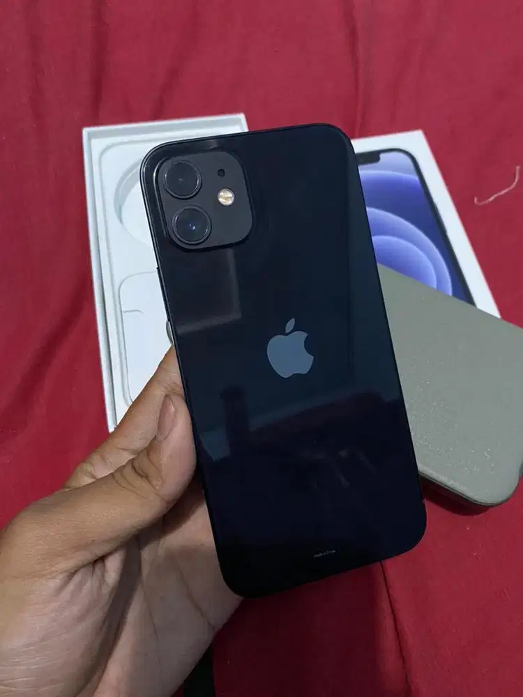 iPhone 12 256gb iBox