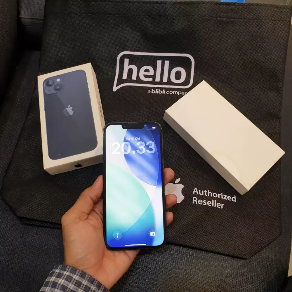 Iphone 13 128 garansi resmi ibox