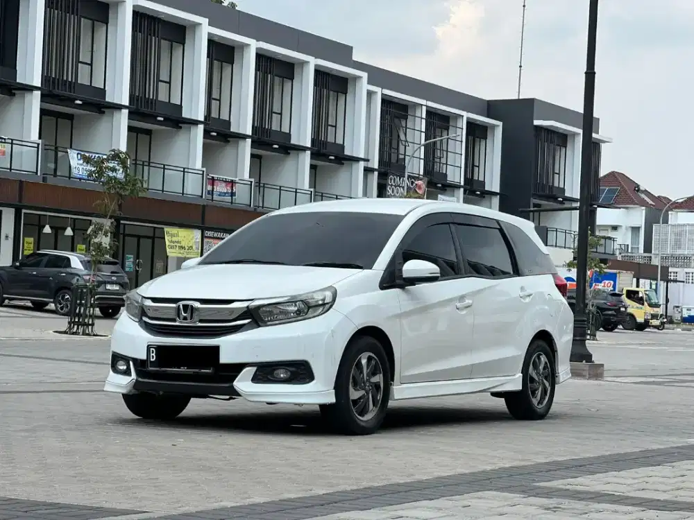 Mobilio E 2021 terawat pajak panjang