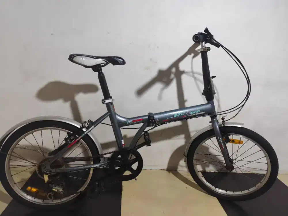 Sepeda lipat ukuran 20 siap pakai